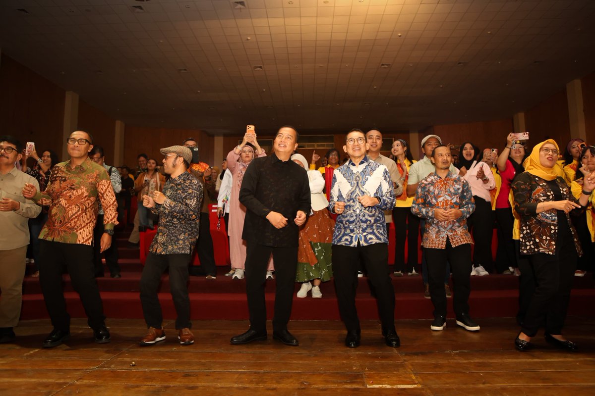 Utarapost1's tweet photo. Dari Yogyakarta, NTB Belajar Menghidupkan Taman Budaya

Baca selengkapnya di link dibawah ini:
https://t.co/71tgMxGYjM https://t.co/b5kerPsU79