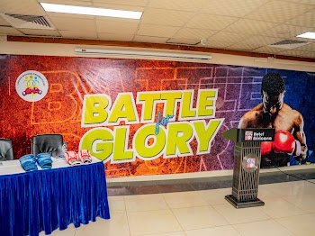 MrInfluencerUg1's tweet photo. The launching of "BATTLE FOR GLORY " with @UnionTransportA
π π @HotelAfricana
β’ Inaugural Event: Battle for Glory
β’ Date: October 17th
β’ Venue: Club Obligato
β’ Roster: 24 active boxers gearing up for the fight card
#BattleForGlory
#UnionBoxingPromotions https://t.co/ml4Q7p5TMv