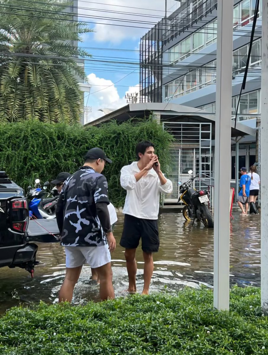 maetooksataban's tweet photo. เรารักกำนันเปี๊ยก(ตรีคุง) 😭🤲🏻❤️🫂

#ตรีภรภัทร #treporapat https://t.co/Kn6kN7b7bk