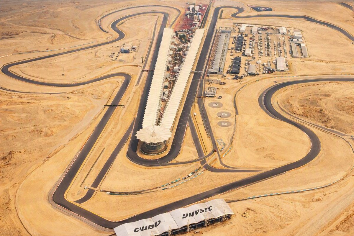 paddock_inside's tweet photo. Il me tarde de découvrir ce nouveau Grand Prix de Bahreïn ! https://t.co/daI1XdIQtL