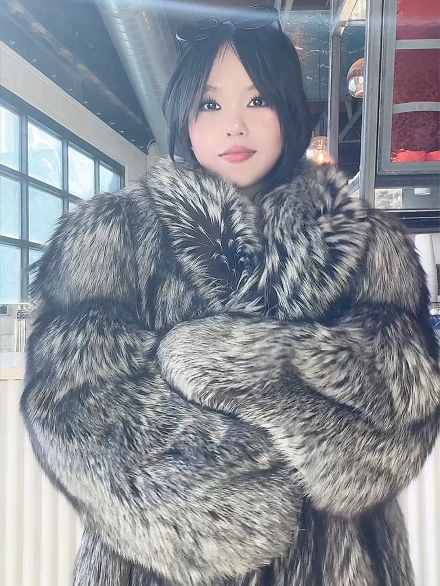 ThickFurLover2's tweet photo. https://t.co/33PyFILcS4 https://t.co/9mvABi0UiF