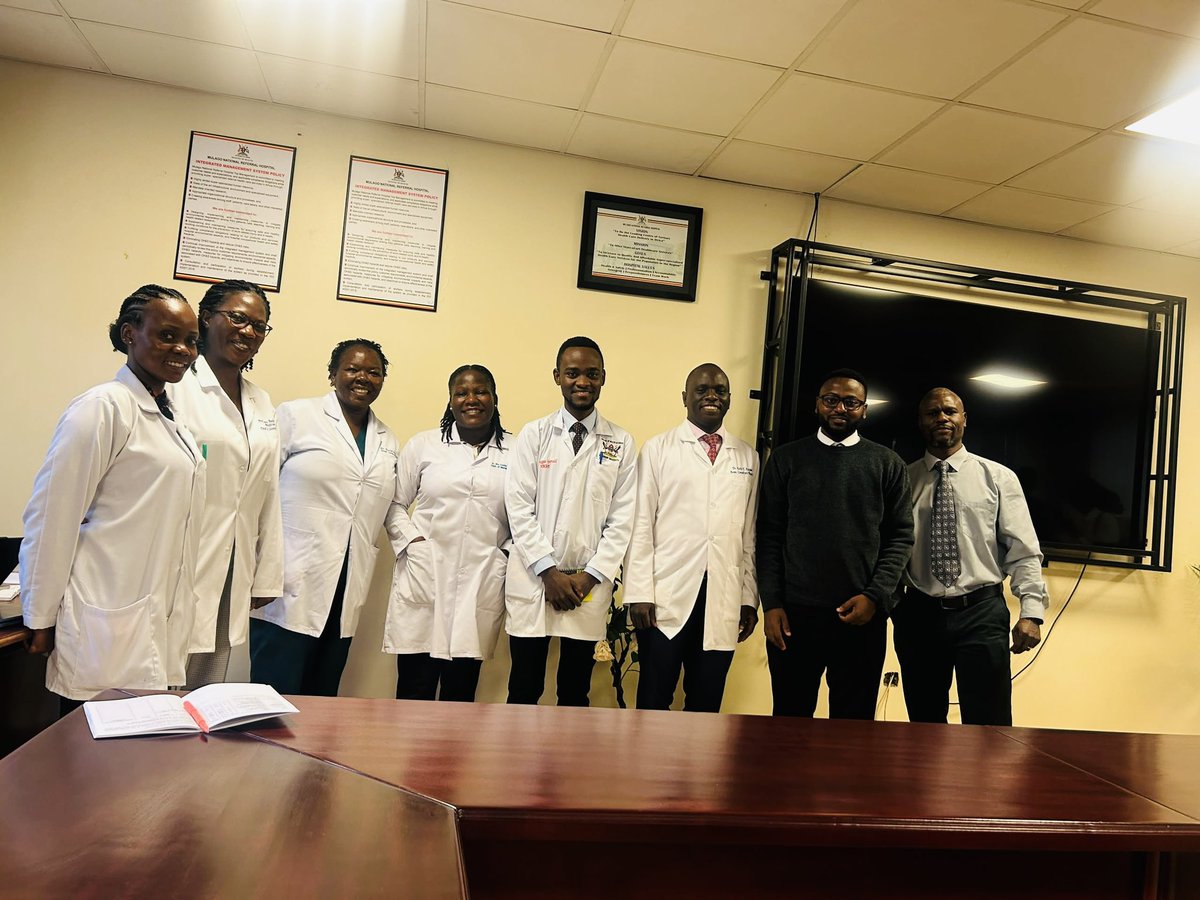 InternalmedMak's tweet photo. Ward 11 with hybrid mini-round @InternalmedMak. Great insights from experts at the National TB Lab &amp; Specialists in MDR-TB care. Timely reminder for clinicians to individualize care &amp; incorporate public health strategies to minimize MTB transmission. @MakerereCHS, @IDIMakerere https://t.co/k5f9cUQAVR