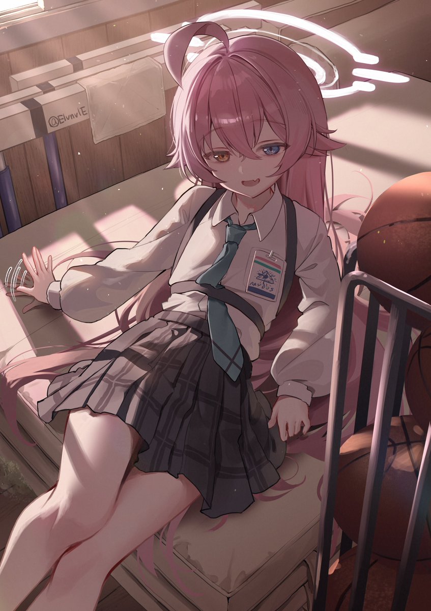 ElvnvlE's tweet photo. #今月描いた絵を晒そうㅤ
小鳥遊ホシノの詰め合わせ https://t.co/13dVXHY2eO