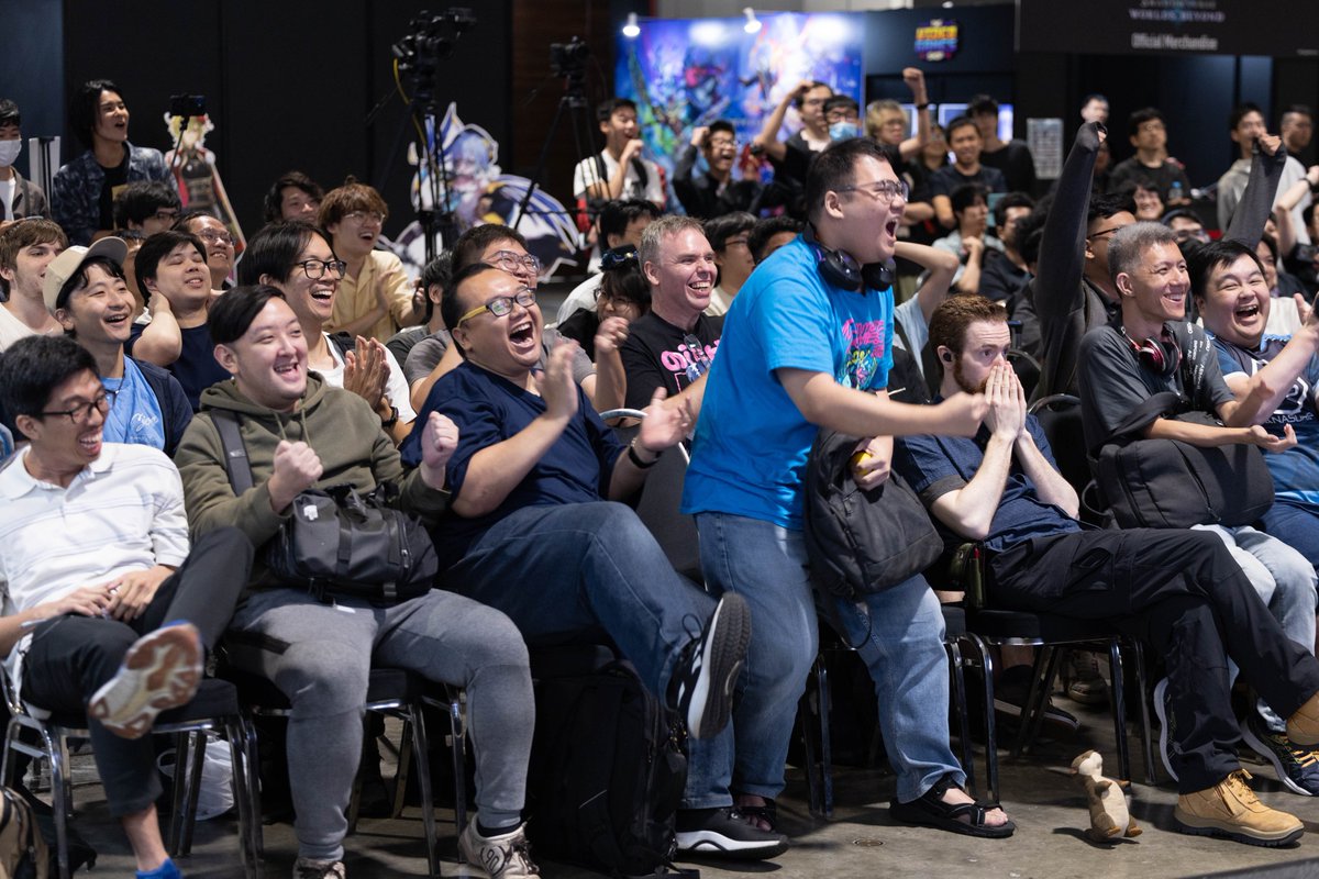 shadowversegame's tweet photo. A very big thank you to every player, spectator, and fan who joined us at Shadowverse International Championship 2026 Singapore! ✨

Our first-ever offline tournament outside Japan gave us two days of incredible matches, and we couldn't have asked for a better crowd.

#ShadowverseWB #ICSSingapore