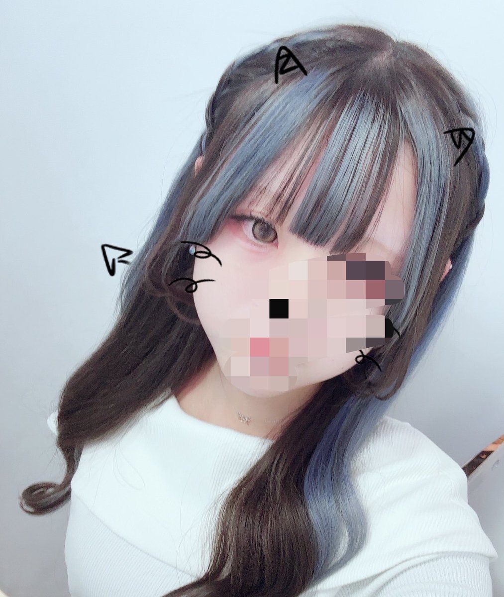 Liurakungask's tweet photo. ほぼ誰にも会わずに終わった青髪の時の自撮り出てきた https://t.co/gfu3PLSy8T