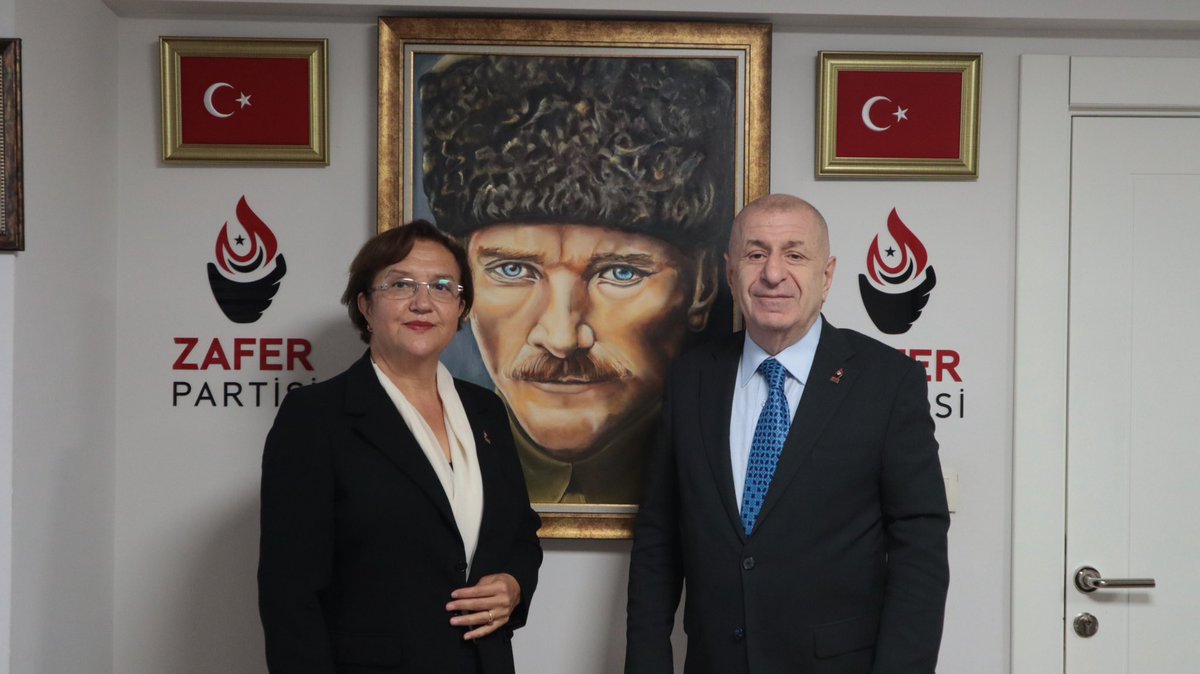 umitozdag's tweet photo. Zafer Partisi Konya il başkanlığına Prof. Dr. Sevil Sargın atanmıştır. Kendisine başarılar diliyorum. Zafer Partisi Konya teşkilatları Prof. Dr. Sargın’ın başkanlığında yeni ve güçlü bir hamle yapacaktır. @zaferpartisi @zaferkonyail @Drsevilsargin https://t.co/D66lZurv1t