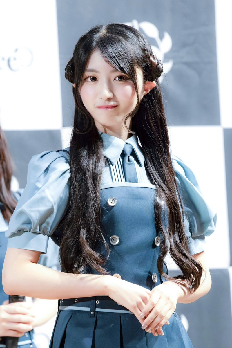 asamiya_hinata_'s tweet photo. RainTree夏制服2025\( ¨̮ )/🩵
色もシルエットも丈感も全部大好き！

 #RainTree https://t.co/qogyClQ4fn
