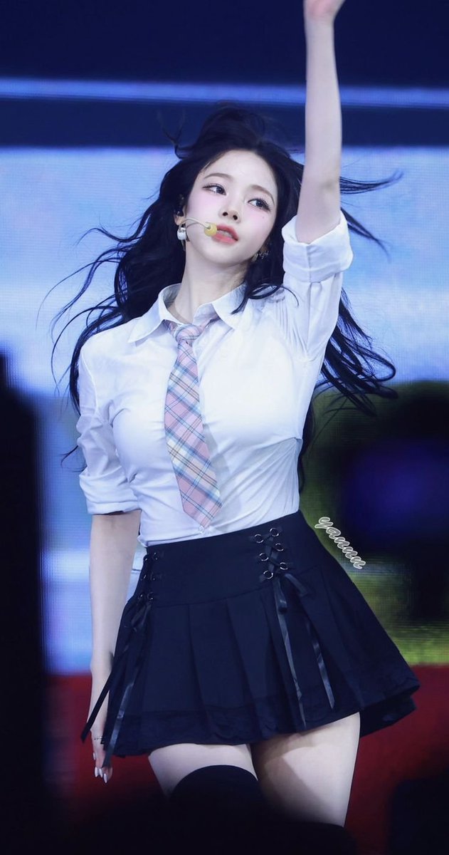 zkalskdk's tweet photo. 너무더워💦💦💦 땀에 젖은💦💦💗💗💕💕 리나랑 어서 놀아줘💕💗💦❤️
#연능 #붙여 #븥여대결 #구닝 https://t.co/sjgKlOKhTg
