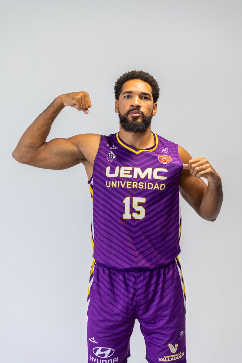 CBC_Valladolid's tweet photo. 📸Hilo de fotos de nuestro MEDIA DAY👀

@UEMC #baloncestovalladolid https://t.co/BH1QoNzdzU