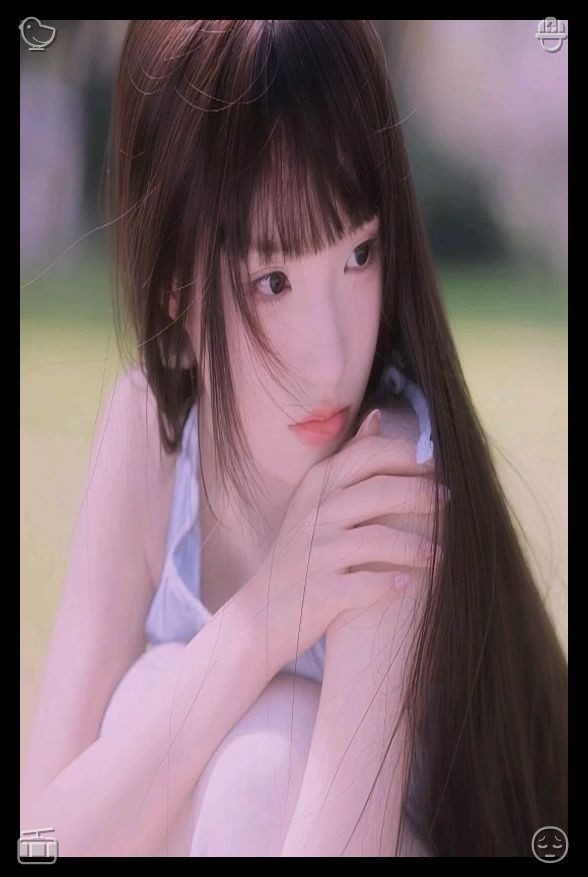 UkthH's tweet photo. 🌸Park with family Rest, warmthShe reached her car just as the rain picked up, pouring down in sheets. She climbed in, wiping rain from her face, and looked at her camera, already eager to develop the film, to see the moments she’d captured come to life. https://t.co/hNL1za0hKL