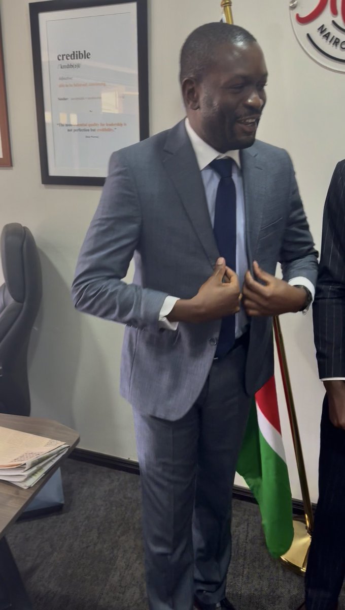 AdrianOluoch's tweet photo. Today I was with His Excellency, amesema tusikue distracted na hizi narratives za gava. Let’s Focus on Unity and Strength of the Opposition. https://t.co/tdaYdwTaIM