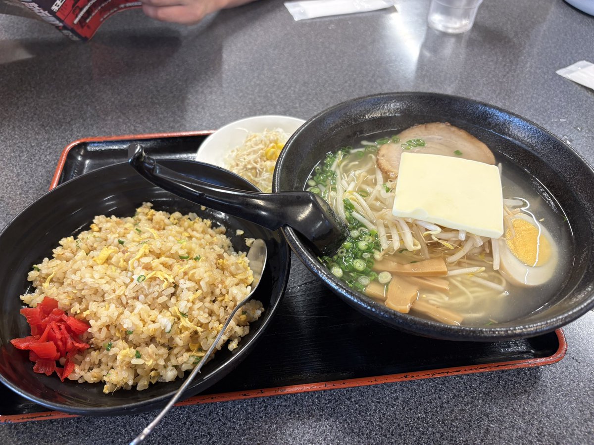 HINAnoRIKU's tweet photo. バターラーメン味濃いめ！　美味い物は命を削らねば😋 https://t.co/TF33zYk0tW