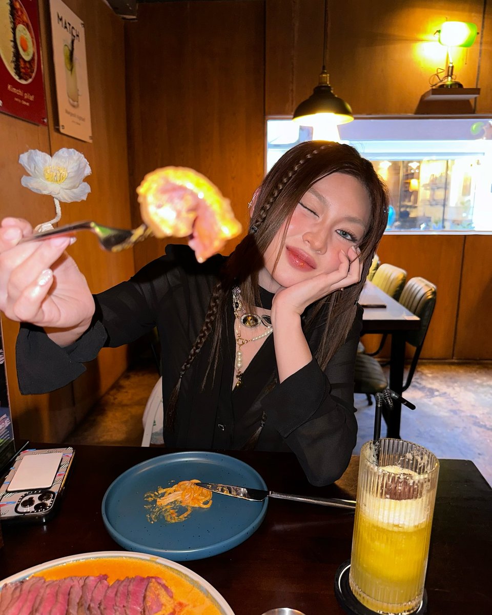ButecoDoCrispim's tweet photo. 給料日前の財布の中身、マジで笑えないレベルなんだけど。 ☕😂
ekylo https://t.co/7IdnqYVFFA