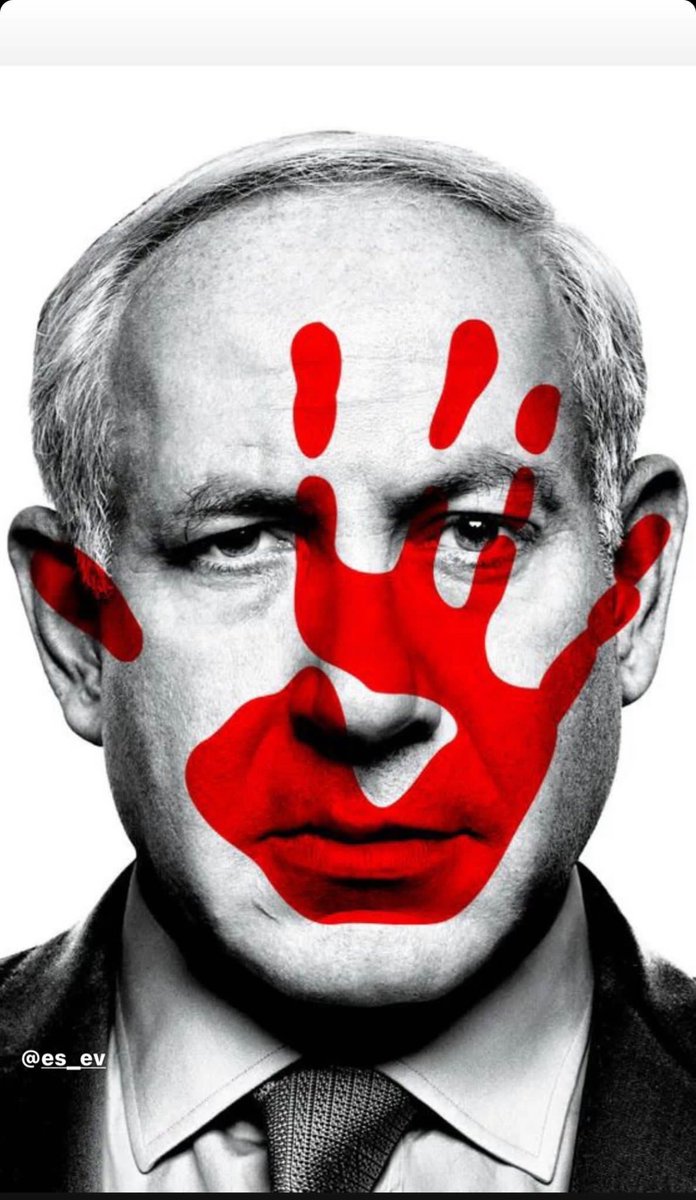 Yair_Aloni's tweet photo. נתניהו, נדפקת.
שלוש שנים סירבת להקים "ועדת חקירה ממלכתית", עשית הכל כדי להשכיח את ה 7 באוקטובר, יום "טבח נתניהו".
מרחת, סיפרת סיפורים, דחית, האשמת אחרים, הטלת דופי באנשים ראויים, ובעיקר שיקרת.
הקמת "ועדת חקירה ממשלתית" והענקת בה סמכויות ליריב לוין, לבן גביר, לסמוטריץ', לסטרוק, לאלקין, לדיכטר, לגמליאל, לאליהו ולשיקלי, שותפיך למחדל שידיהם נוטפות דם נרצחי האסון.
אבל הפעם נתניהו, לא הצליחה ההונאה.
לא רצית ועדת חקירה ממלכתית וקיבלת את סוכנות הידיעות המובילה בעולם - AP ,לא רצית שנדע את האמת אז אנחנו קוראים אותה ב"ניו יורק טיימס" ,העיתון המוביל בעולם.
ועדת חקירה חדשה הוקמה, ועדה שאינך יכול לשלוט בה, לא תוכל לשחד את חבריה, לא לקבוע מה תהיינה גבולות הגזרה שלה ולא את תוצאותיה.
חשבת שנשכח את יום "טבח נתניהו", תכננת לקבור את האסון אחרי הבחירות, חשבת שתשתיק את זעקת התינוקות הנרצחים, את צווחות הבעתה של הנשים הנאנסות ואת דממת המתים, אבל אז נפתחו בפני כל עמודי ה"וול סטריט ז'ורנל" והמגזין "אטלנטיק".
אין אלה עמית סגל, או ערוץ 14 שעובדים עבורך, זו מיטב העיתונות החוקרת העולמית, עיתונות אמיצה ומקצועית שמדייקת בדיווחיה.
כולם כאחד קובעים שהוזהרת, שמשכו בכנף בגדך, שנעשה הכל על מנת למנוע את הטבח, אך אתה אטמת אוזניך משמוע ועצמת עיניך מראות.
אולי לעולם לא נדע מדוע פעלת כך – האם היו אלה אינטרסים זרים? האם מתוך רברבנות ושחצנות כך נהגת, או שהאמנת שהשוחד שאתה מעביר לסינוואר כל חודש, יקנה שקט.
דבר אחד בטוח, אתה הראש - אתה אשם.
