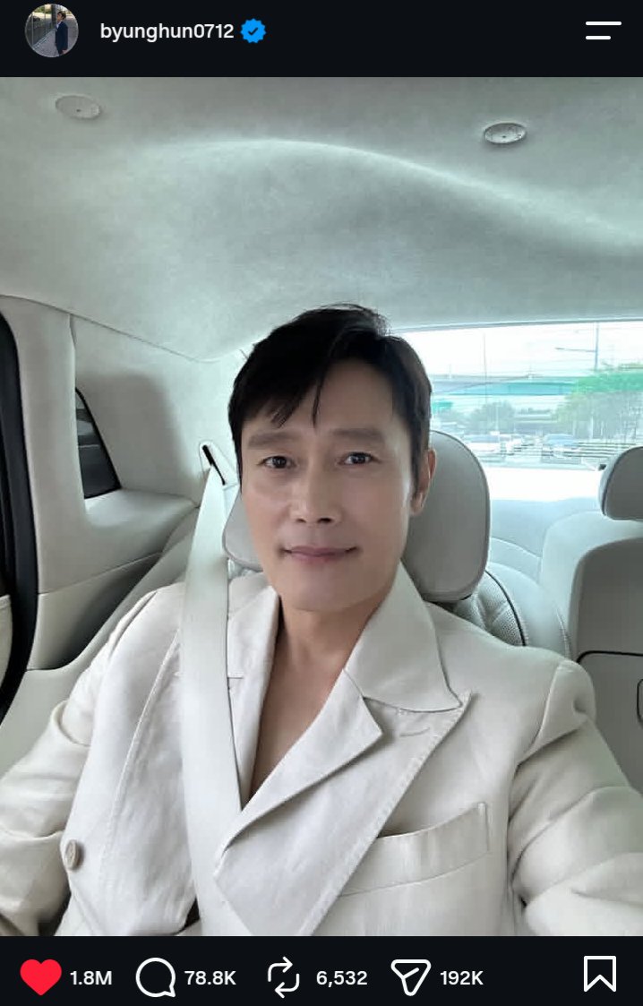 Leesouaad's tweet photo. Ahh yes, that haircut era!😭😍 Everyone was shocked when he cut it short after keeping it long for so long😮‍💨🤧 https://t.co/qlZG7zW9sX