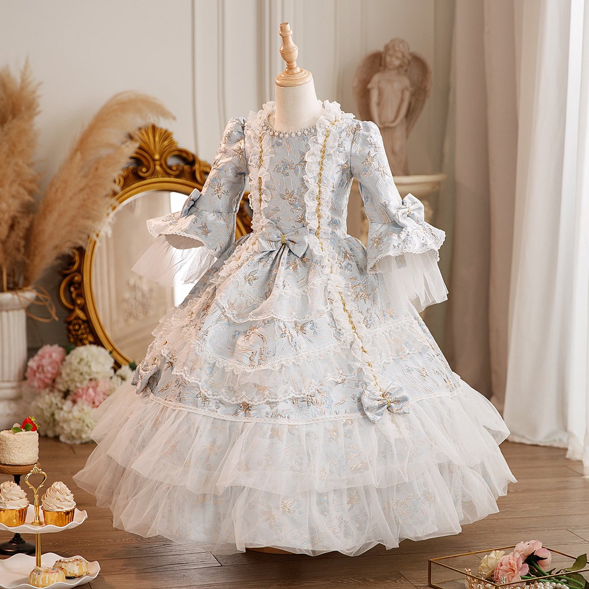 VictorianGown's tweet photo. Princess vibes for your little girl 👑 Beautiful vintage floral &amp; velvet gowns for birthdays, Christmas and special occasions. Soft fabric, gorgeous lace &amp; ruffle details.   Shop the collection .   
https://t.co/xzPVohJD9I
#KidsFormalDress #GirlPartyDress #VictorianKidsDress https://t.co/xJfPmI7i3H