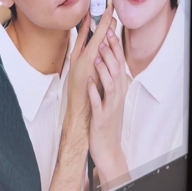 nanaluvbunny's tweet photo. สมแล้วที่ได้รางวัลเคมียอดเยี่ยมแห่งปี https://t.co/8beWM1S6kk