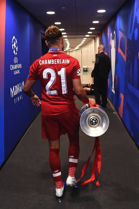 ekitikEraa's tweet photo. POV: You left Arsenal https://t.co/7brRqP5pze