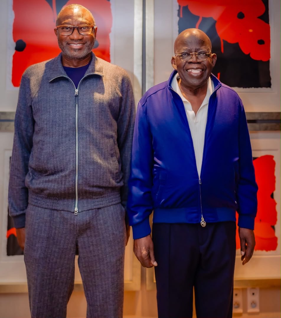 realFemiOtedola's tweet photo. At a private dinner in Paris yesterday evening with His Excellency, President Asiwaju Bola Ahmed Tinubu, whose bold and forward-thinking reforms have put our economy firmly on a path of sustainable growth.

The results are increasingly evident top Nigerian companies now included on the FTSE Russell Frontier 50 Index, the NGX at historic highs, increased foreign direct investment and renewed economic confidence, a unified and more stable foreign exchange market, foreign reserves standing strong at about $55 billion, and so much more.

I remain proud of you, Mr. President! 🇳🇬
…F.Ote💲