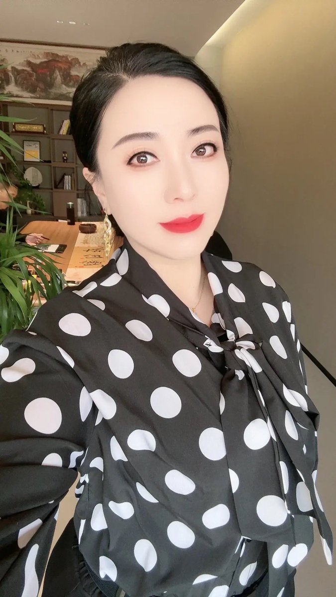 rdm13143's tweet photo. 坚持一天就放假了🏖️ https://t.co/1U8PPuEAwT