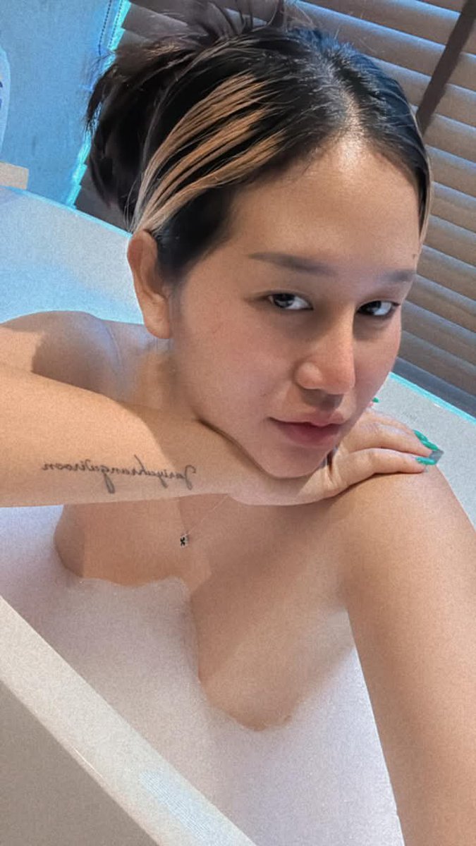 ntl06590838's tweet photo. น้องแตงโม โกโก้ปั่นมาเดือดแบบนี้ใครจะอดใจไหวครับเนี่ยย 🔥 https://t.co/MDrPAlhm2p