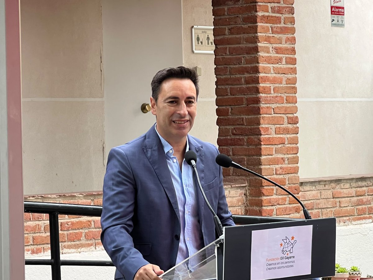 PlenaMadrid's tweet photo. 🏡 La @Fgilgayarre estrena un nuevo Centro de Día en la Granja San José, en San Sebastián de los Reyes.

👉🏽 #TEAcompañamos contará con 12 plazas y ofrecerá apoyos personalizados, especialmente a personas con autismo y grandes necesidades de apoyo.

📸 Hoy hemos participado en su inauguración, celebrando la creación de nuevos recursos que abren oportunidades para avanzar hacia una vida plena.