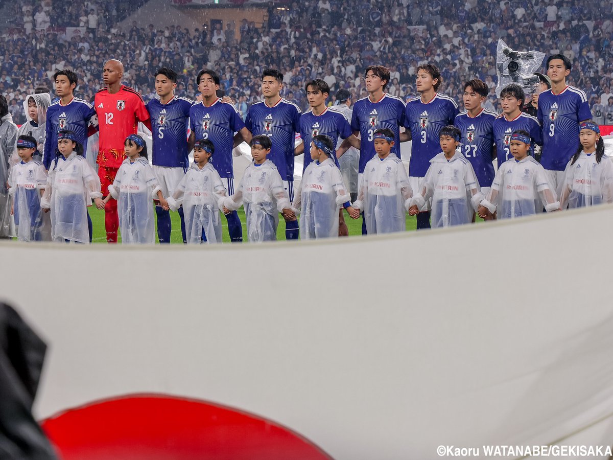 gekisaka's tweet photo. 【写真特集】5選手A代表デビューの森保Jがベネズエラに逆転勝利! 途中投入の上田綺世が2ゴール:vol.1(72枚)

https://t.co/h0C3giZvZK

#サッカー日本代表 #daihyo #ゲキサカ https://t.co/zMEnrI64WX
