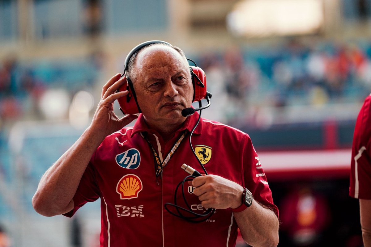 SoyMotor's tweet photo. 🔴Ferrari cierra filas con Vasseur

🗣️"La posición de Ferrari es clara, no ha cambiado. Ferrari ya ha tomado sus decisiones, tenemos plena confianza en Fred Vasseur y en su equipo"

ℹ️The Race

#F1 https://t.co/AwLgXZv9Uk