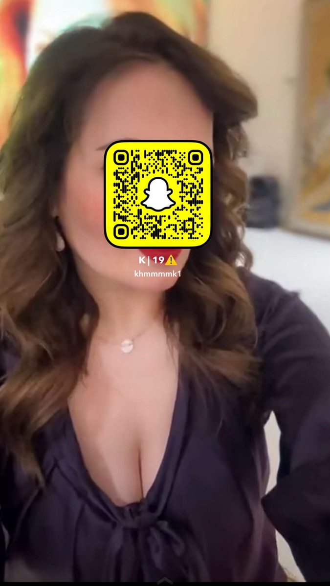 Rozxra's tweet photo. هذا سناب الديوث ولد هدى لابس كلوتها على وجهه النجس ويترجاني يبي يفضح شحومها والالبوم كامل لحلاااببب يديث بمقاطع او سوري لسانه وصخ وبيعرض كام بكلوتها الغبي دويثاننن ضيفوه المهانن 😵‍💫😵‍💫😵‍💫😵‍💫⚠️🐪😭🛐 https://t.co/tgHT8WRWpM