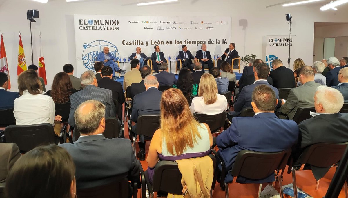 proconsi's tweet photo. Tomás Castro ha señalado que, aunque las pymes son conscientes de la existencia de la #IA, todavía no saben utilizarla correctamente y, en muchos casos, la siguen identificando exclusivamente con herramientas conversacionales como ChatGPT y los LLMs

#SomosCYL https://t.co/f0LvLJ3qWj