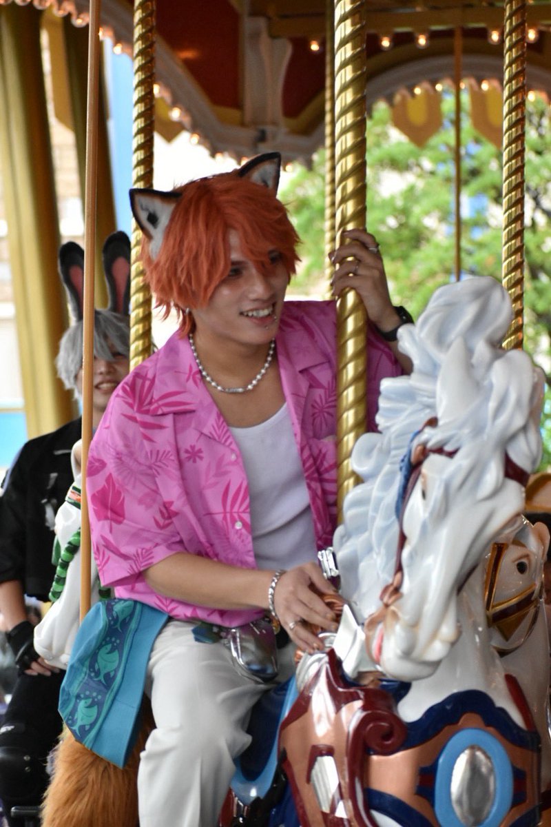 nick_mild_'s tweet photo. 今日はズートピア2の私服ニック達で行きましたよ✨️🏰

#ズートピア2
#dハロ仮装
#dハロ仮装2026 https://t.co/zsUMGSNohk