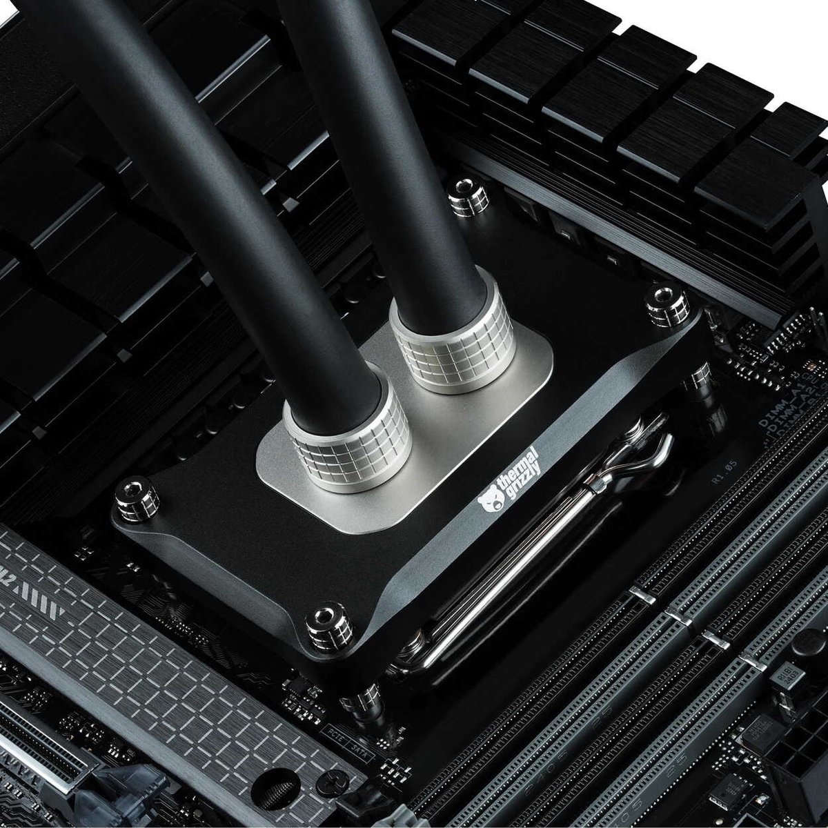 HighFlow_nl's tweet photo. New Thermal Grizzly Mycro Pro CPU blocks will Stainless Steel finish! ๐คฉ
Get it here ๐ https://t.co/ad8Y7jIRLk
#pcgaming101 #pcmasterrace #pcsetups #battlestations #pcwatercooling #pcrig #extremepc #pcbuilding #liquidcooling #cleansetup #pcmr #thermalgrizzly #mycropro https://t.co/rzA0Ki7XFV