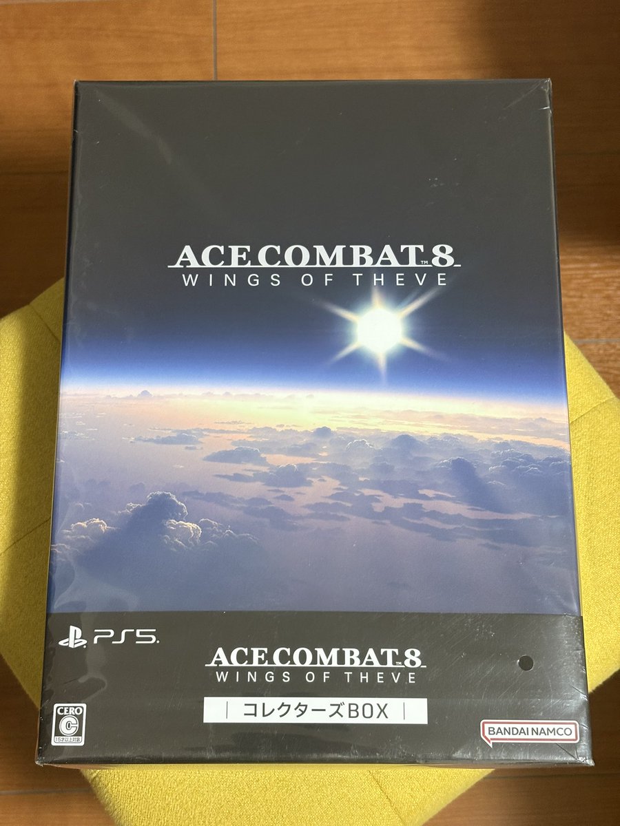 daiz02m's tweet photo. コレクターズ版届いてた✈︎ https://t.co/2wOivN9hP9