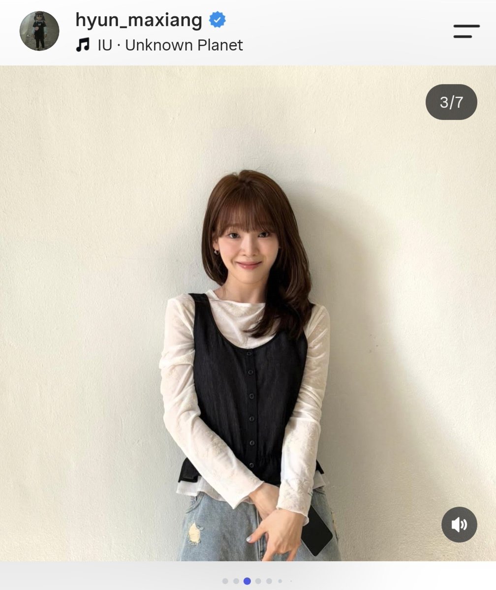 _jam24_'s tweet photo. Oh My Girl Seunghee ig post
🎵 IU - Unknown Planet 🎵 https://t.co/LRbIqmq9iq