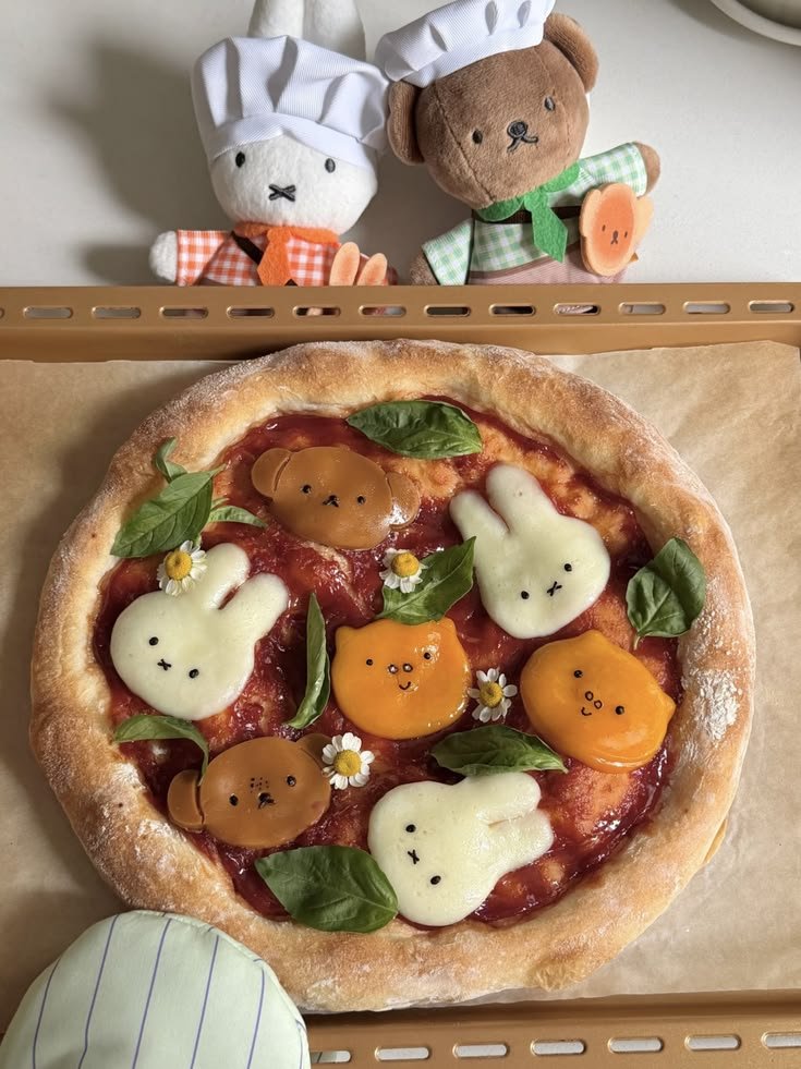 actsmagical's tweet photo. HOLA PRECIOSOS. ⭐

Acá su jefa Seraphine, tomen la cena antes de que Lux descubra que la cambié porque su pasta quedó toda tiesa. 

Descansen, sueñen bonito y mañana nos conoceremos mejor con mayor calma. https://t.co/uFknQ1Ryrg