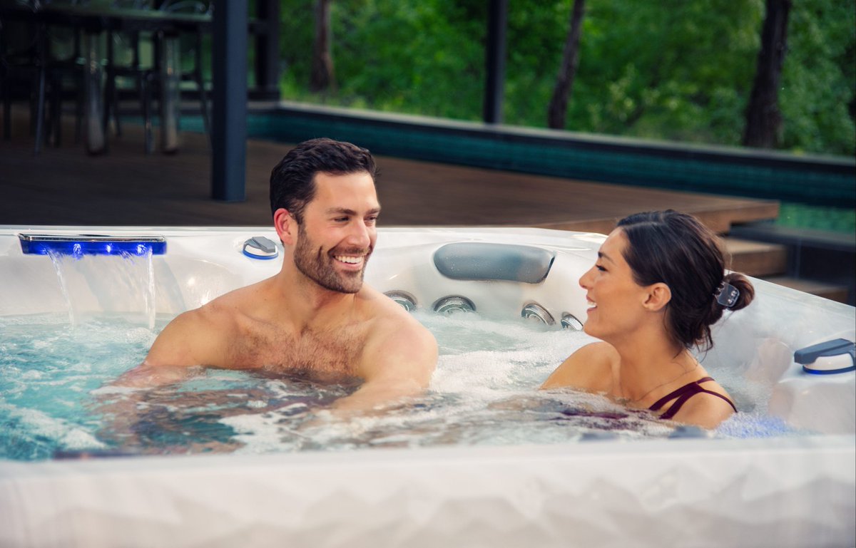 JeriBeneduncan's tweet photo. wilight Series TS 8. 2 hot tub. Targeted hydrotherapy jets and a soothing LED waterfall transform your backyard into a personal wellness sanctuary. Visit us at 155 S Rosemont Rd, https://t.co/kP3v57pozp