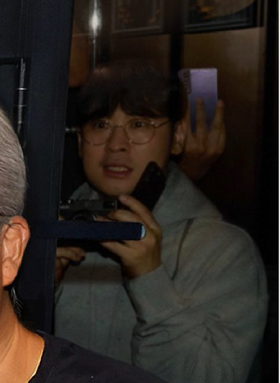 JST251225's tweet photo. 아니개웃기네 뒤에도 에픽하이잖아ㅠㅠ https://t.co/yY86sAoPzh