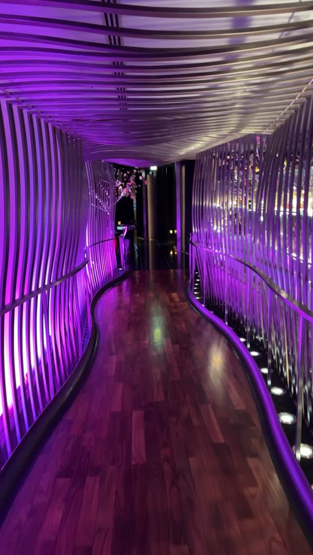 SanMil_Infante's tweet photo. PETER BY NIGHT #tyobynight #hppic #ttavellovers #wanderlust https://t.co/oQWGoISDYZ