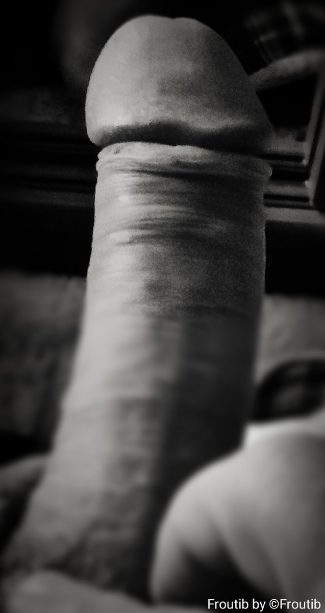 froutib's tweet photo. Study 214 of #Maqueue 
#penisart #cockart #Artnude #Malenude #nsfwart #uncut #bodypositive #onyourface #me #EroticArtist 
@MaQueue_fr https://t.co/KtEKCr4ctJ