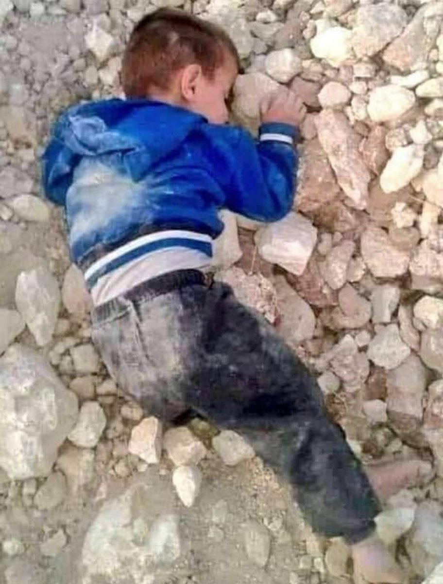 Ajmal_804's tweet photo. فلسطین کے بارے میں بات کرنا بند نہ کریں!🇵🇸 https://t.co/3cuJ47k4xz