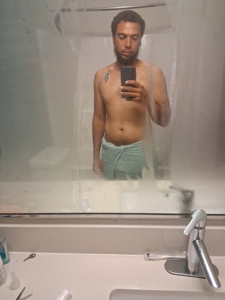 daddyslongatx's tweet photo. Goodnight lmk when yall really want some dick out here In austin https://t.co/hMu8pypdRx