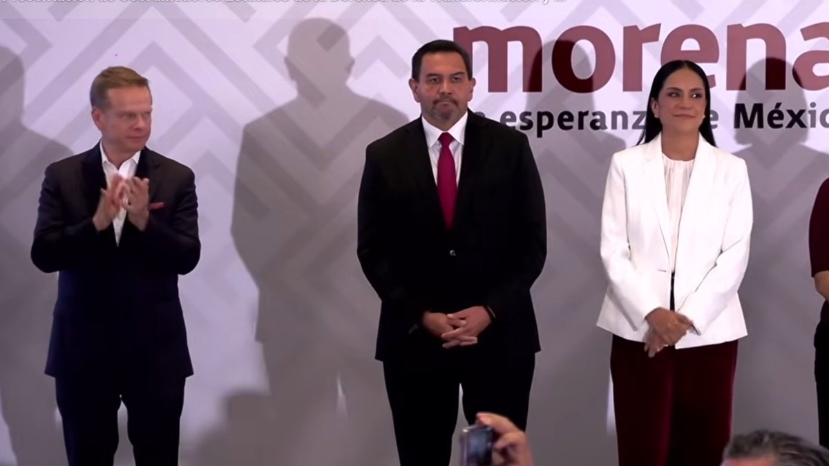 Radio_Formula's tweet photo. 🚨 #ÚLTIMAHORA | Pierde Andrea Chávez 🗳️ Morena designa a Cruz Pérez Cuéllar como coordinador en Chihuahua
Más detalles: https://t.co/NVb9DfUuxs https://t.co/YE0wXXBa6u