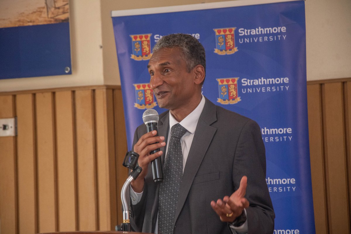 StrathU's tweet photo. What good is a scientific breakthrough if it never reaches the people who need it most?

At the Science Summit, leaders called for an Africa that produces knowledge, finances innovation and turns research into solutions.

Read More 👉 https://t.co/e7pLlWo0hW https://t.co/BkjJpCdNWG