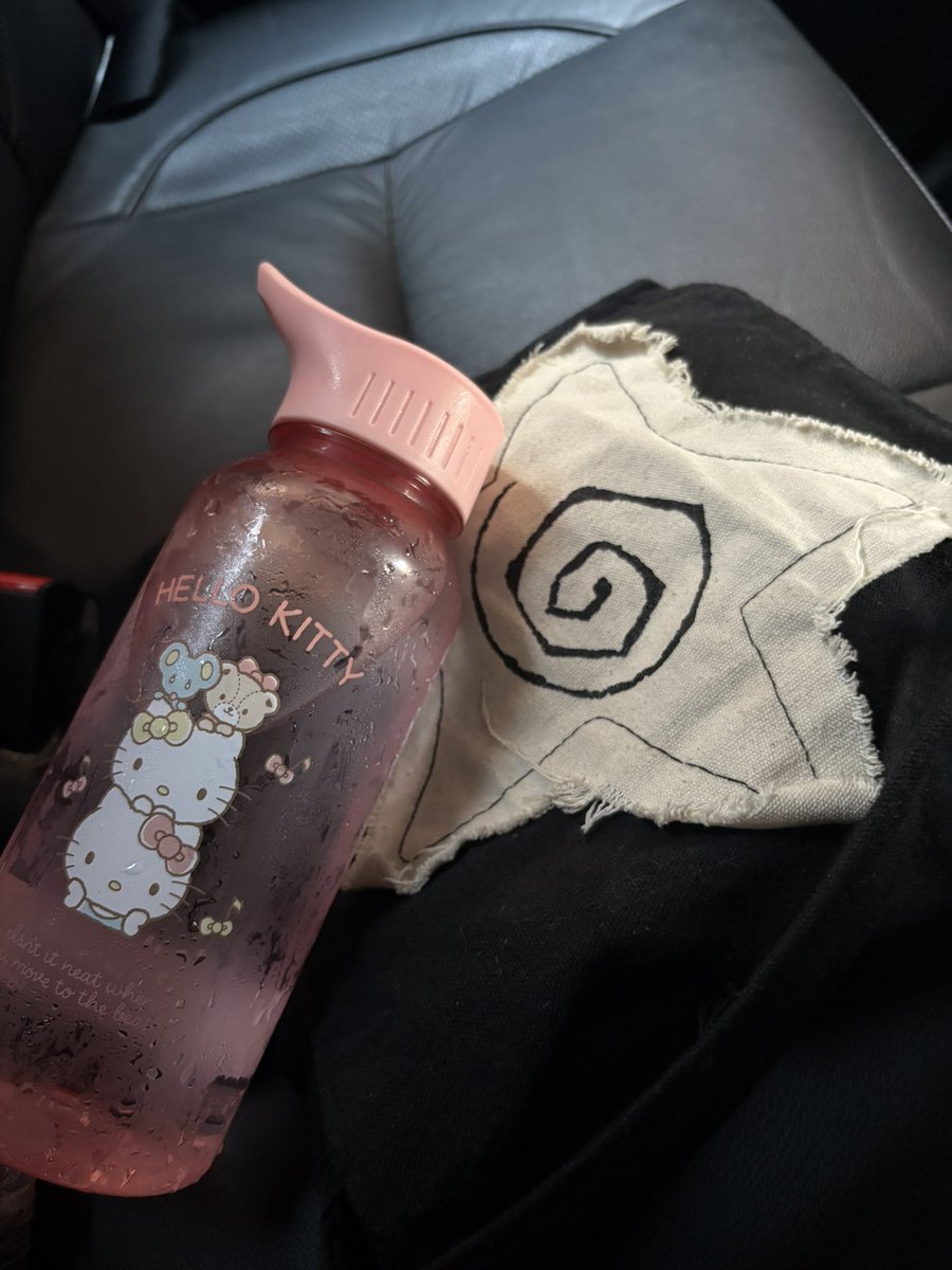 ilwoobum's tweet photo. I have to be out all day i hope i dont faint omg
#edtwt #edrtwt https://t.co/XtpI4PSar1