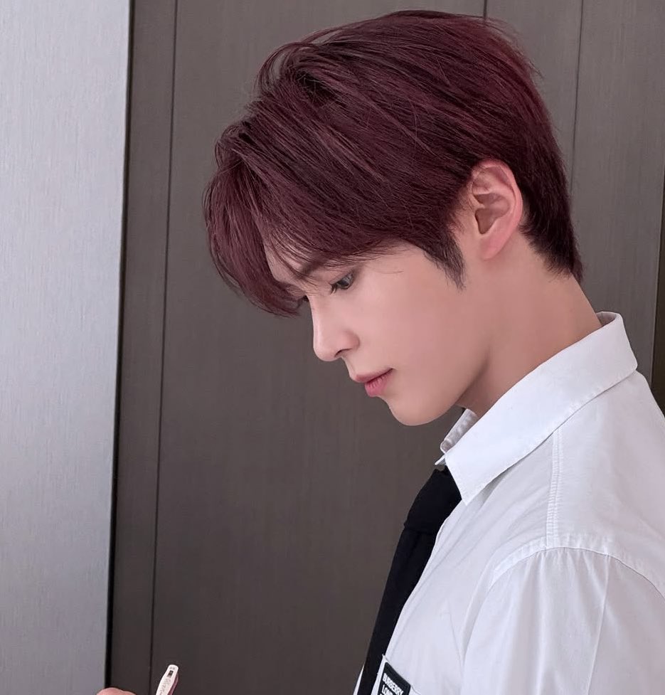 puppyhaoz's tweet photo. can we go..”                     “yes, dear”
“can we buy..”
“can we visit..”
“can we eat..”
“can we kiss..” https://t.co/WqyMpX4KUY