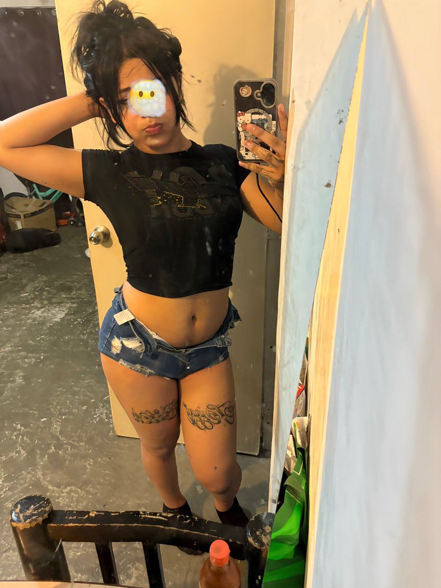 JessReyex12's tweet photo. Para insta 🤗               Para x 🥵 https://t.co/GeQpNzYHAl