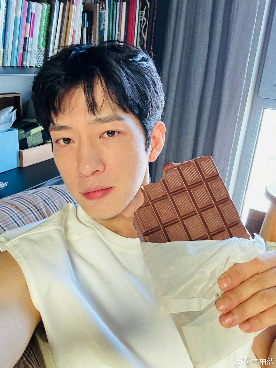dearlyboran's tweet photo. 📸 260929 Jing Boran Weibo Update #JingBoran #井柏然

Bubbling 🫧 https://t.co/ktNYOqMVgb