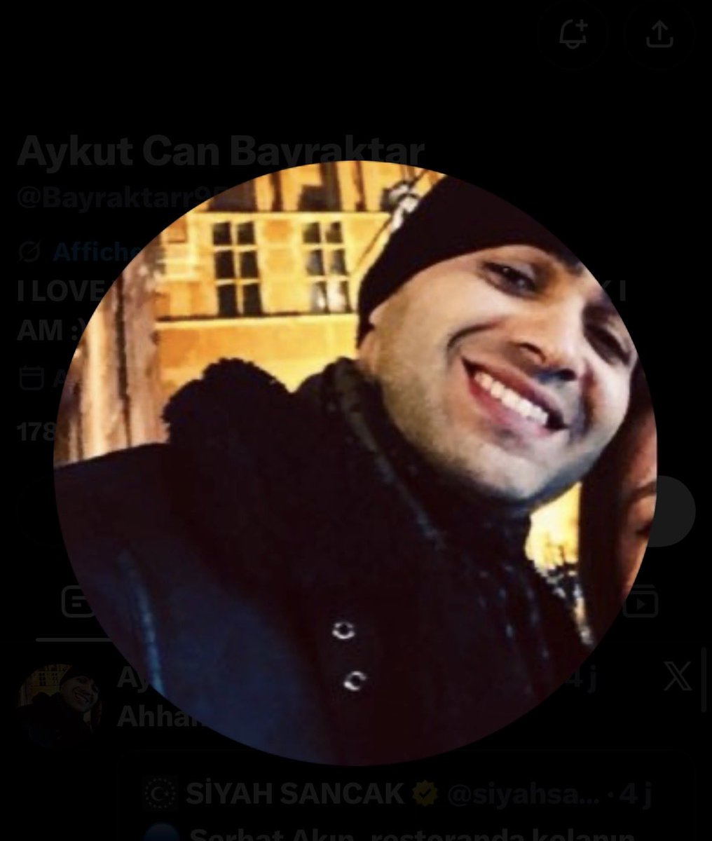 Ezelpkb's tweet photo. @Bayraktarr95 @morizosjin Tipe bak tam HIRT, yanindaki kizi tanistir amina koyarim https://t.co/mUJpssmZSU