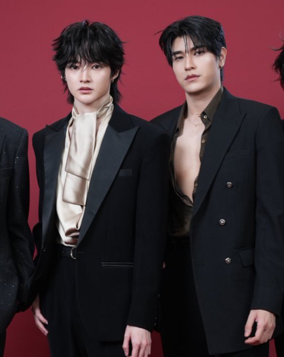 ssypherrn_'s tweet photo. maybe i am insane coz why am i seeing Dr. Nava and Nate here 😳 don't mind me LAHDKSJS

#คุณวินาศผมวิบัติ #ผาโอบอ้อน #phuphasrp #reeonn https://t.co/v1TVTxN3jb