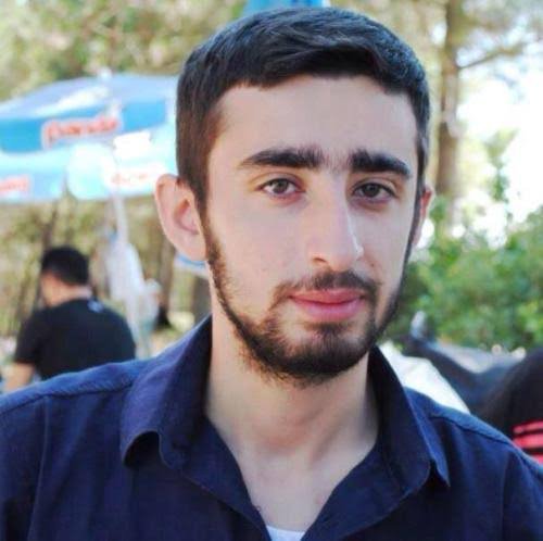 TavirYeni1's tweet photo. Tavır:

Sen ölmedin yiğidim
Türkülerde adın var

29.09.2013

Hasan Ferit Gedik 

ÖLÜMSÜZDÜR! https://t.co/7aNqHZUgjt